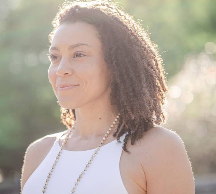 How High-Performing Women Can Infuse Mindfulness to Maintain Their Well-Being with Dr. Selena Collazo – Episode 2